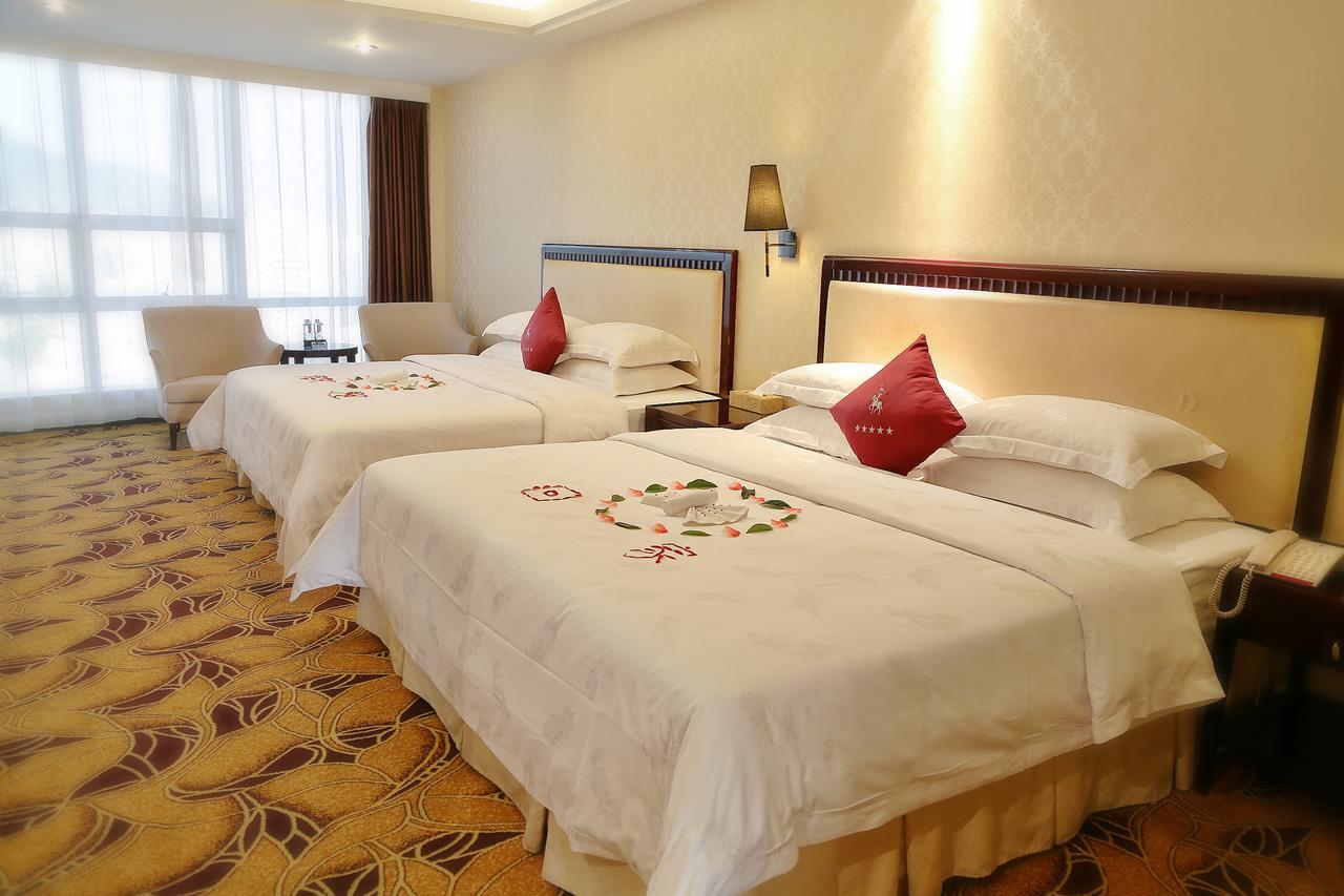 Royal Century Hotel Шэньчжэнь Экстерьер фото